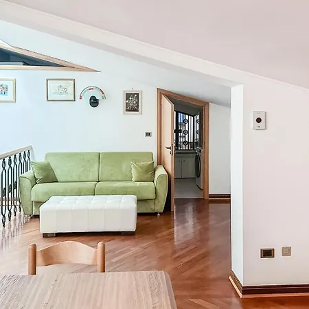アパート 2 Bedroom Pet Friendly In マンフレドーニア